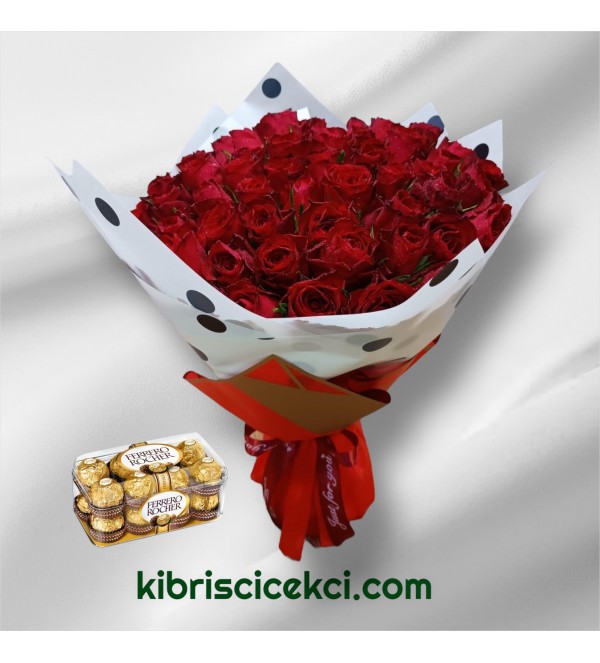 45 Kırmızı Gül Buketi 16'lı Ferrero Çikolata